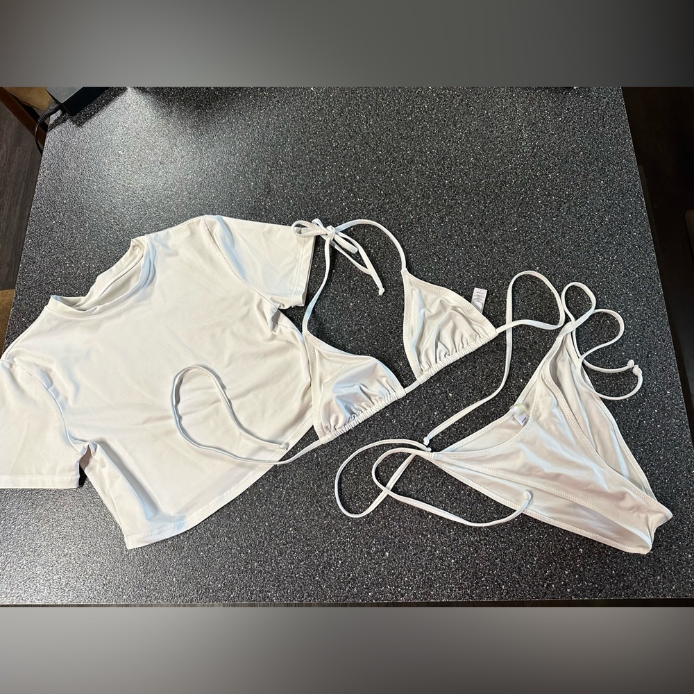 Skims Swim Bikini Shirt Set in Marble